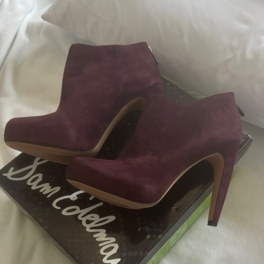 NWOT Sam Edelman Red Ankle Boots with Stiletto Heel